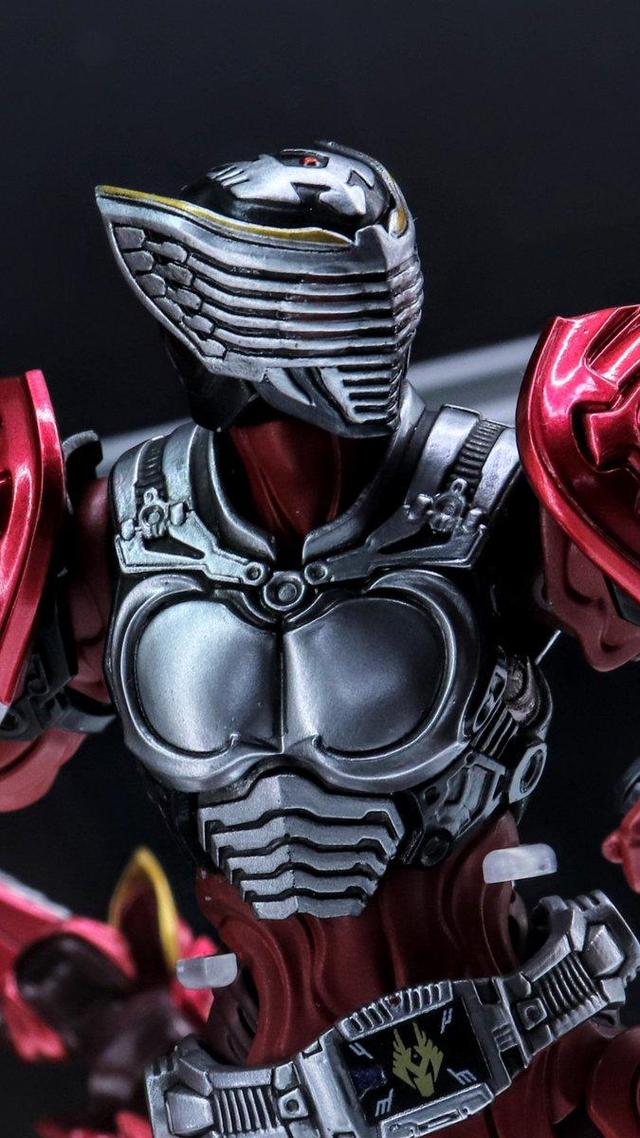 假面骑士龙骑全形态和技能，SIC假面骑士龙骑试作品公开