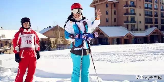 万达长白山滑雪场，长白山滑雪场在哪个地方（长白山万达度假区成国内冰雪赛事集结地）