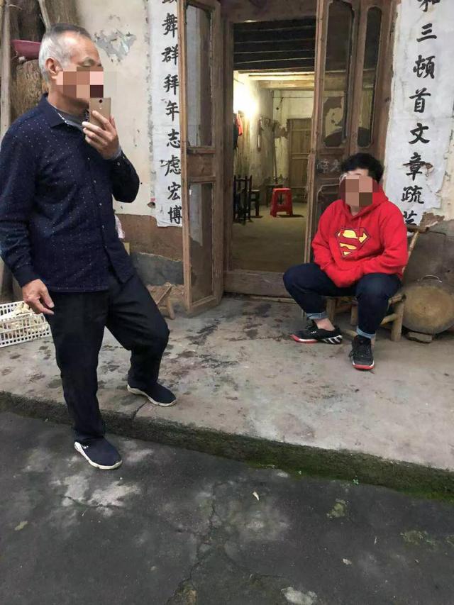 古今成大事者坚韧不拔之志，以“有解思维”破基层“谜局”