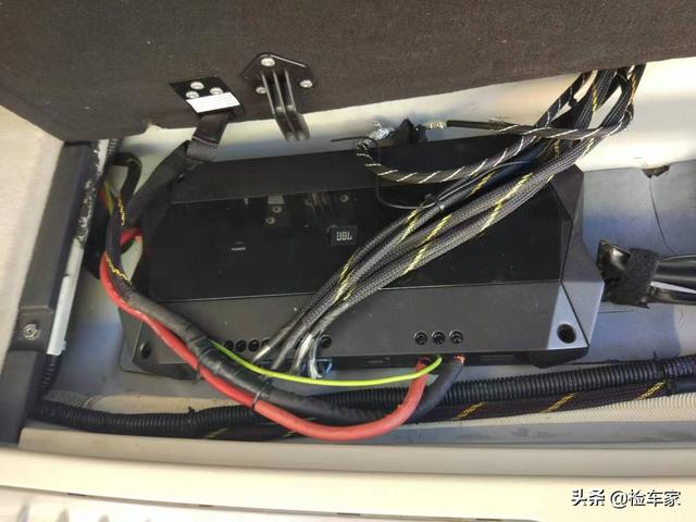 13年英菲尼迪qx56市场价，高价买辆英菲尼迪QX56