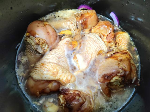 红烧鸡腿怎么做，红烧鸡腿怎么烧好吃又嫩