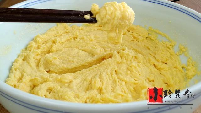 玉米面小饼咋做又软又好吃窍门，教你做玉米面鸡蛋饼