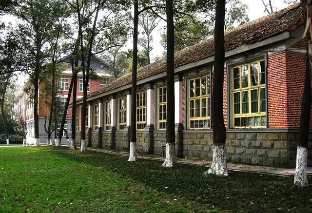 最被低估的地质院校之一，成都地质学院最高排名