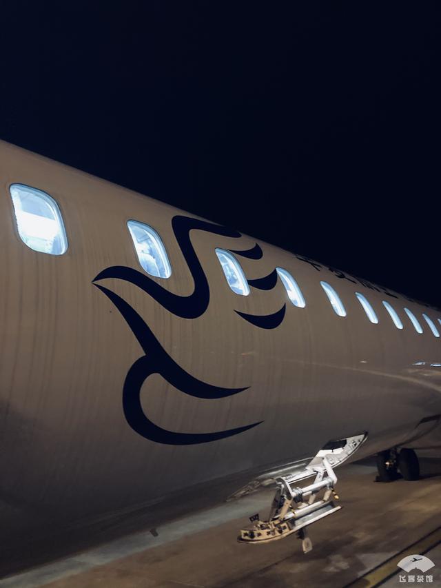 庞巴迪CRJ-900客机，大佬都爱的私人飞机