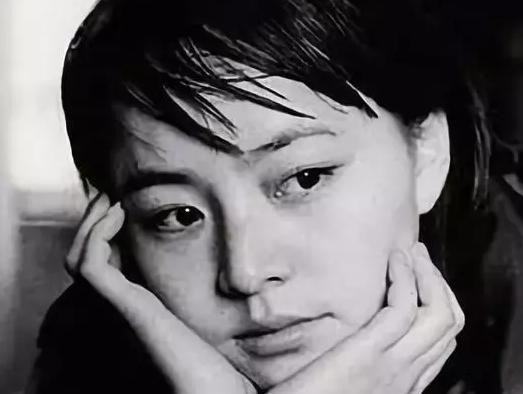 京圈出身却感情坎坷，宋丹丹的几次婚姻