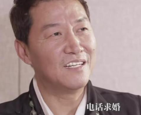 赵燕国彰年轻时，赵燕国彰：因《插翅难逃》走红