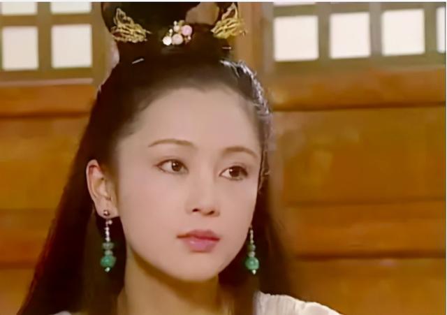 宝莲灯玉帝喜欢嫦娥吗，《宝莲灯》让曹骏爆红