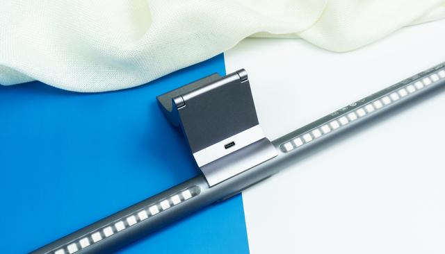 yeelight屏幕灯和小米灯，只是小米显示器挂灯的升级