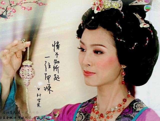 暖冬情感文案馆，孤独是一个人的狂欢