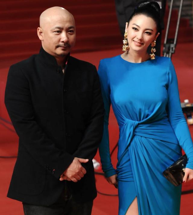 蒋雯丽与顾长卫真的很恩爱吗，蒋雯丽夫妇回应国籍质疑