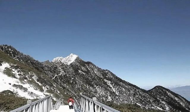 大理的风花雪月景色真美，大理拥有苍山雪洱海月