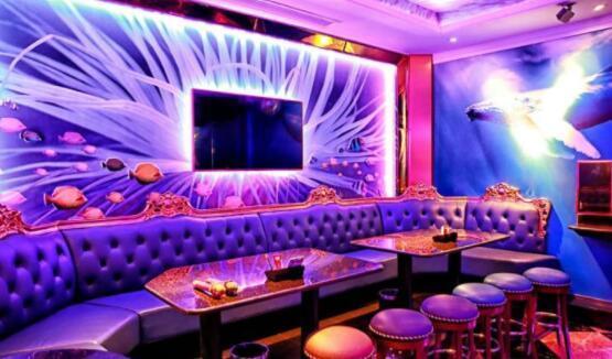 五音不全ktv必点，KTV唱歌五音不全唱歌需要技巧的KTV唱歌五音不全