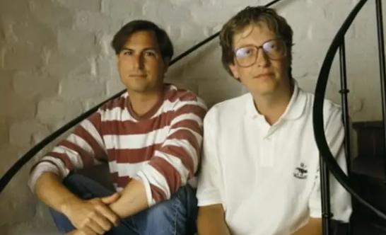 乔布斯 发布会，史蒂夫乔布斯比尔盖茨