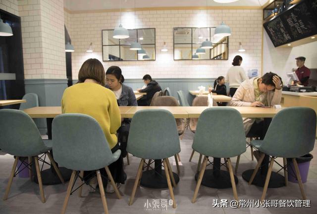 加盟开麻辣烫店，麻辣烫店加盟条件和费用