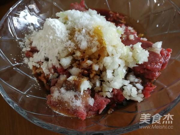 香酥牛肉饼怎么做层次分明，这样做酥脆掉渣、层次分明