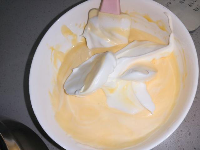 6寸生日蛋糕图片，超详细的6寸戚风蛋糕（十分钟搞定一道挑战一下6寸戚风蛋糕）