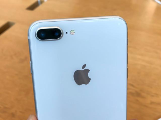 iphone8p到底有多好，8P是目前最值得入手的苹果呢