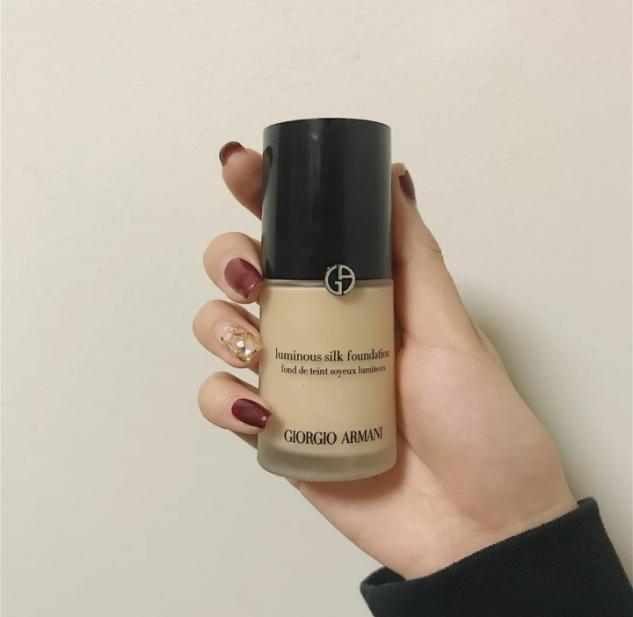 兰蔻菁纯和阿玛尼蓝标粉底液对比，附保姆级正确上妆手法