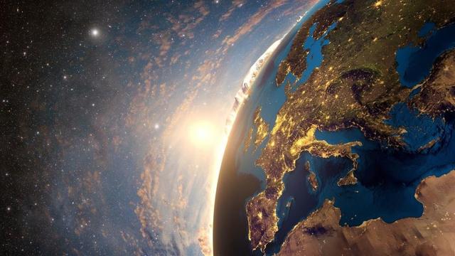 木星是气态行星吗，木星这个气态行星你知道吗（人站在木星上会发生什么）