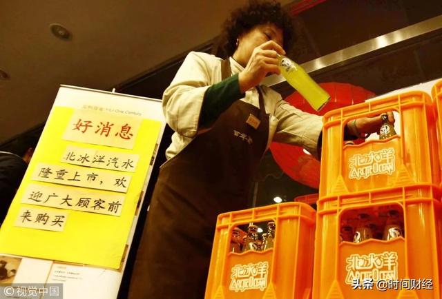 乐百氏旗下的产品，乐百氏是怎么跌下神坛的