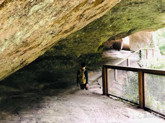 闽北之行武夷山一线天，武夷山旅记（武夷山：我家最窄仅30厘米）