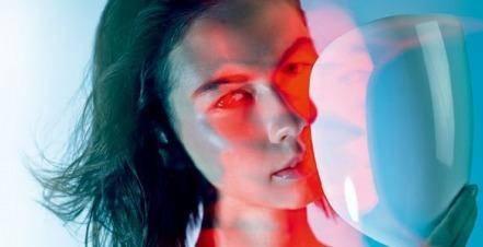 蓝光和抗蓝光的区别，笔记本的硬件防蓝光到底是什么