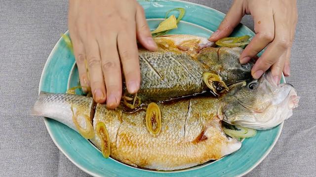蒸鱼的方法怎么蒸，只需5分钟就能搞定的豆豉蒸鱼