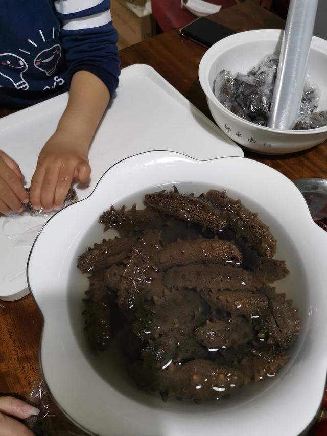 泡发海参的最佳方法，海参最佳泡发方法