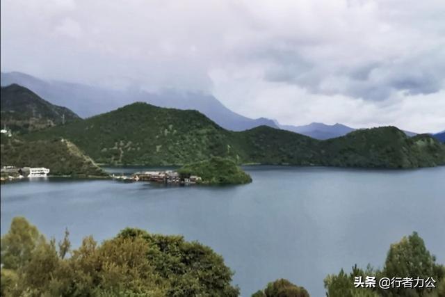 泸沽湖详细介绍，那些藏在春日里的诗意美景