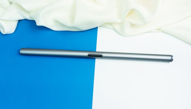 yeelight屏幕灯和小米灯，只是小米显示器挂灯的升级