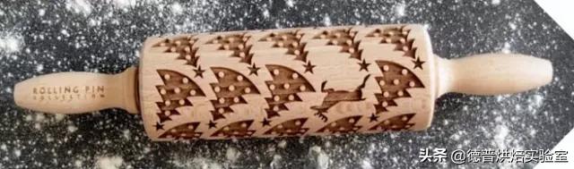 擀面杖如何制作，有时候擀面杖也能做出艺术甜品