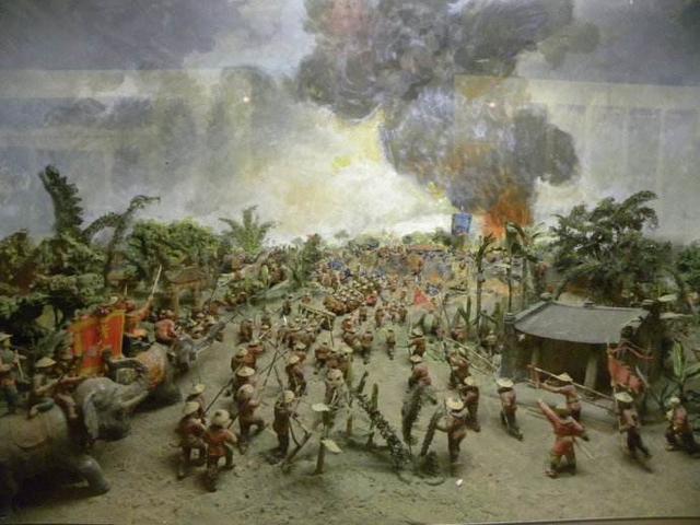 兴衰治乱的意思，兴亡盛衰自然之理