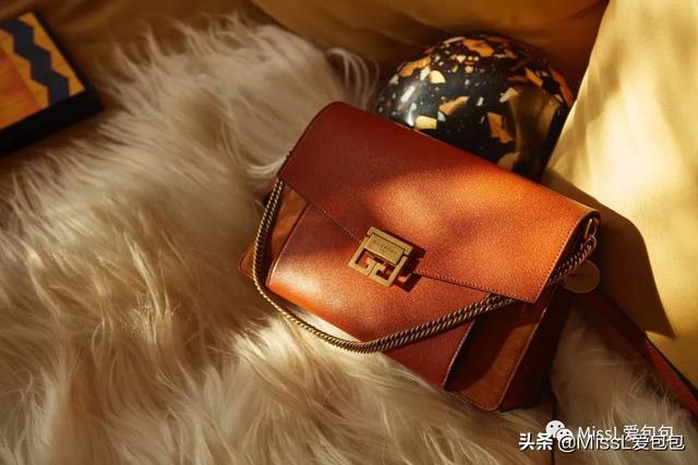 纪梵希高定多用手提大包，纪梵希新款手袋推荐