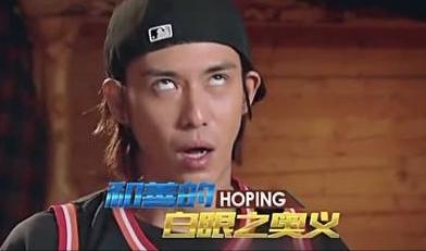 出身显赫资源顶流美艳惊人的朱珠，朱珠现状（连续10年入选全球百美的女人）