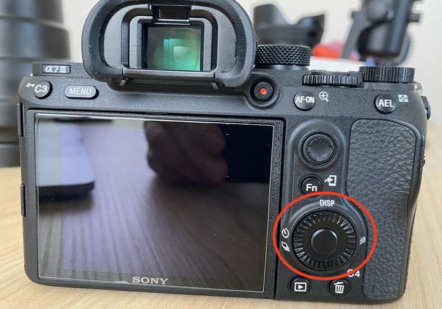 索尼微单相机入门教程和拍照技巧，手把手教你完成基本设置