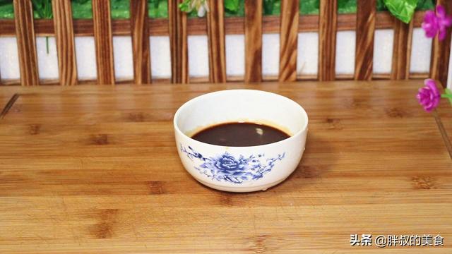 茄子煲的家常做法，正宗茄子煲的做法（厨师长分享一个饭店的做法）