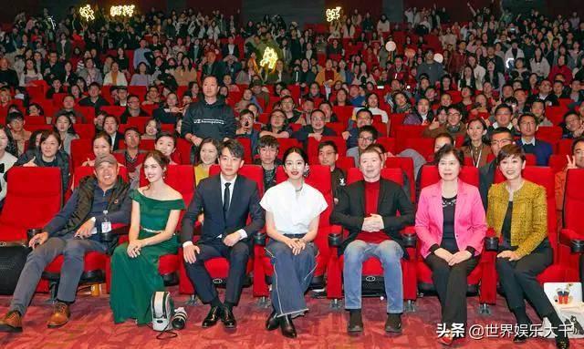 黄轩圈里人都知道，黄轩在娱乐圈地位（影视圈中为人低调）