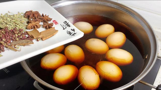 怎么煮茶叶蛋入味还嫩，一煮二泡三配料