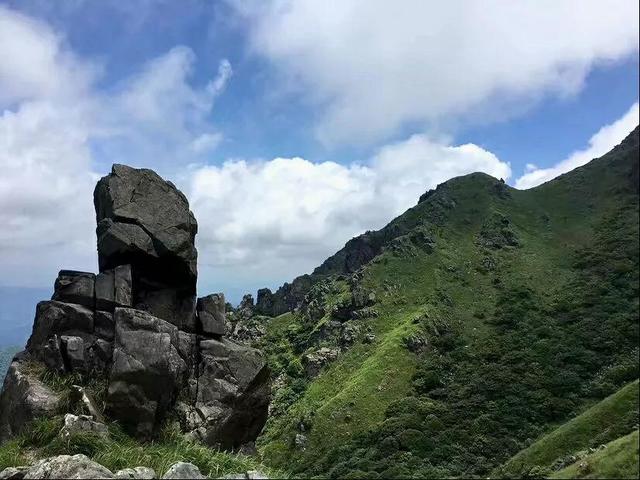 广东十座海拔最高的山，为什么都说广东人游广东先游广东第一峰