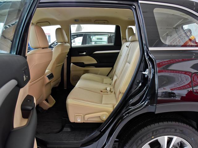 丰田汉兰达最新款，丰田汉兰达2022款最新款上市7座