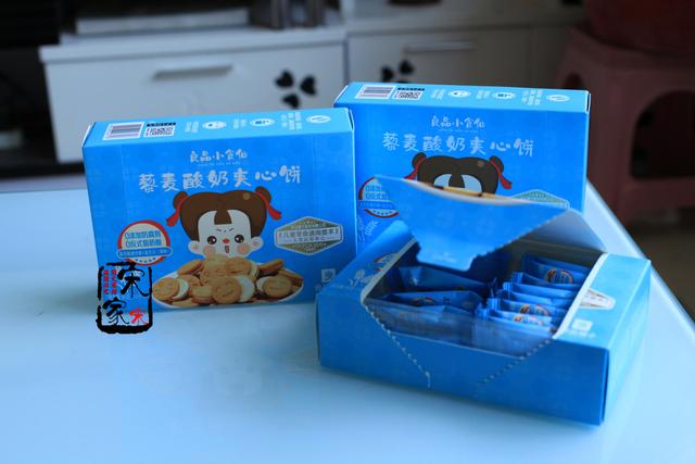 小孩爱吃的各种糖果零食，这6款零食多囤些