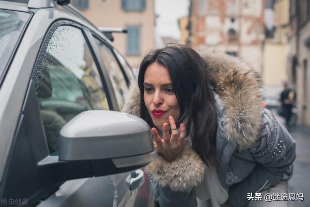 幽默搞笑故事56个，幽默搞笑且含有大道理的小故事