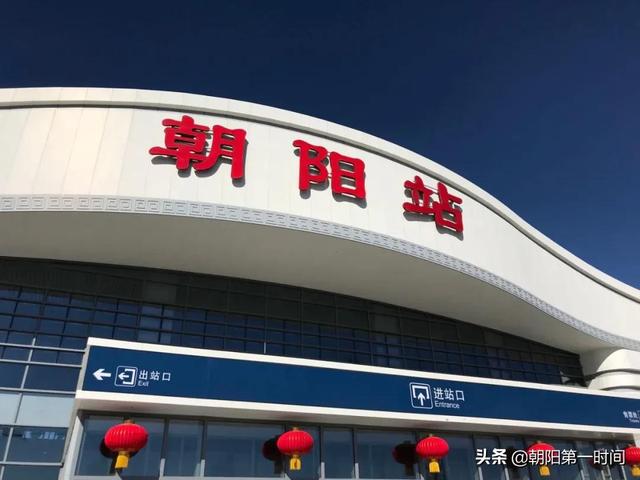 站在昌平望朝阳，昌平、朝阳交界处的一条街居然变成了这样