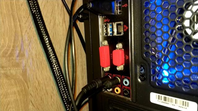 新买的显卡安装教程，小白要知道的安装新显卡的注意事项