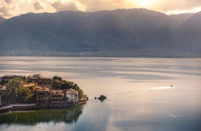 大理的风花雪月景色真美，大理拥有苍山雪洱海月