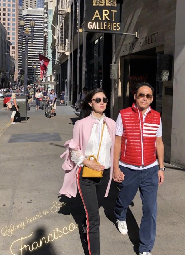 高顏值李嘉欣太自信！曬本人素顏自拍照，網友：史上最丑的一張 娛樂八卦吃瓜 第7张