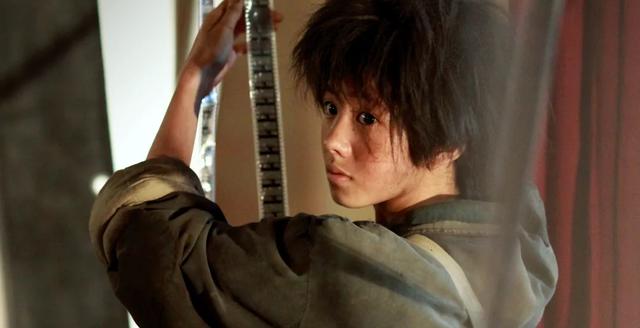 张艺谋刚出的电影有哪些，张艺谋连续拍出了三部电影