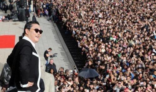 鸟叔江南style，鸟叔为什么跌下神坛（《江南style》红遍全球）