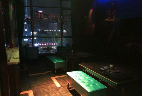 五音不全ktv必点，KTV唱歌五音不全唱歌需要技巧的KTV唱歌五音不全