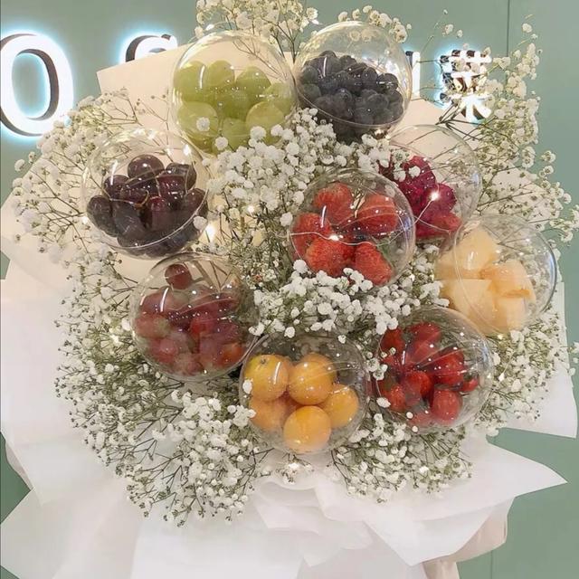送男友情人节礼物花妹预测：2021情人节，这几款花会火爆朋友圈